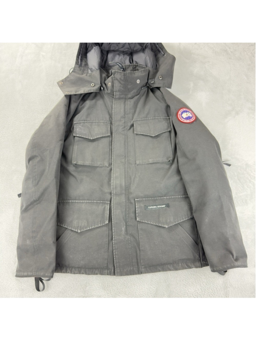 Canada Goose Men's Black Kamloops Puffer Jacket Size XS - Picture 15 of 16
